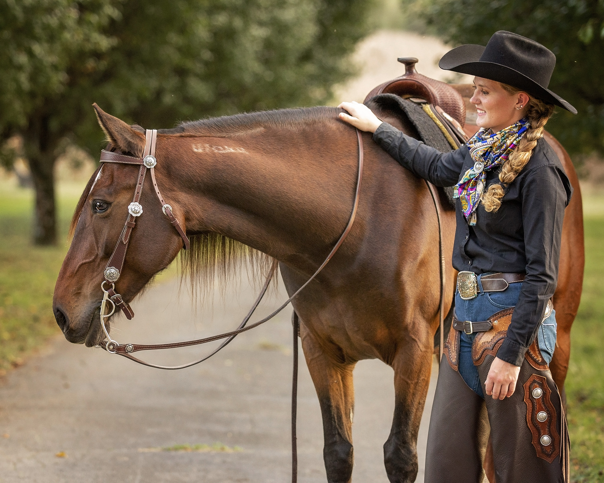 High School Senior and her Mustang Horse