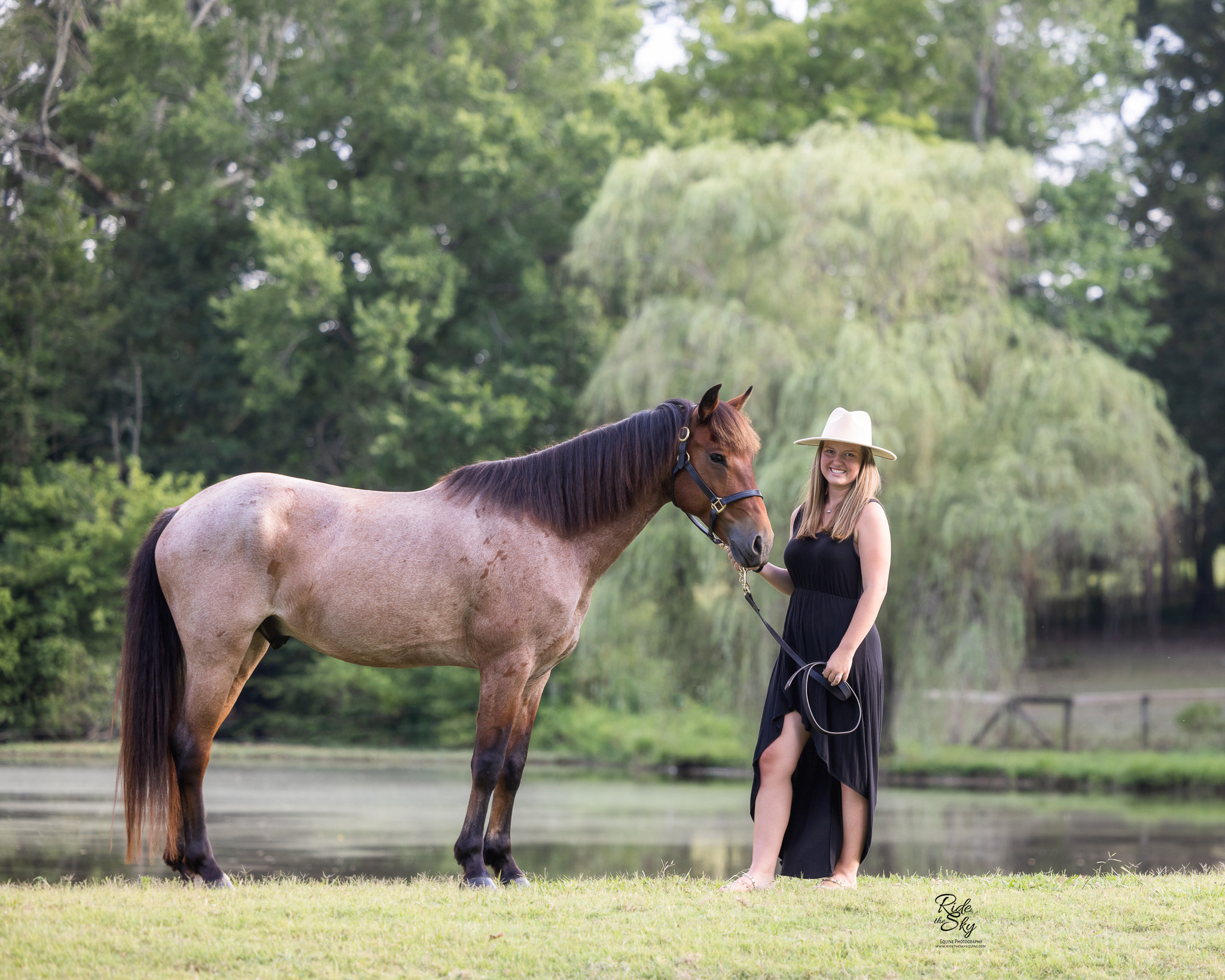 High School Senior Pictures with a Lesson Horse at a Pond in North Georgia